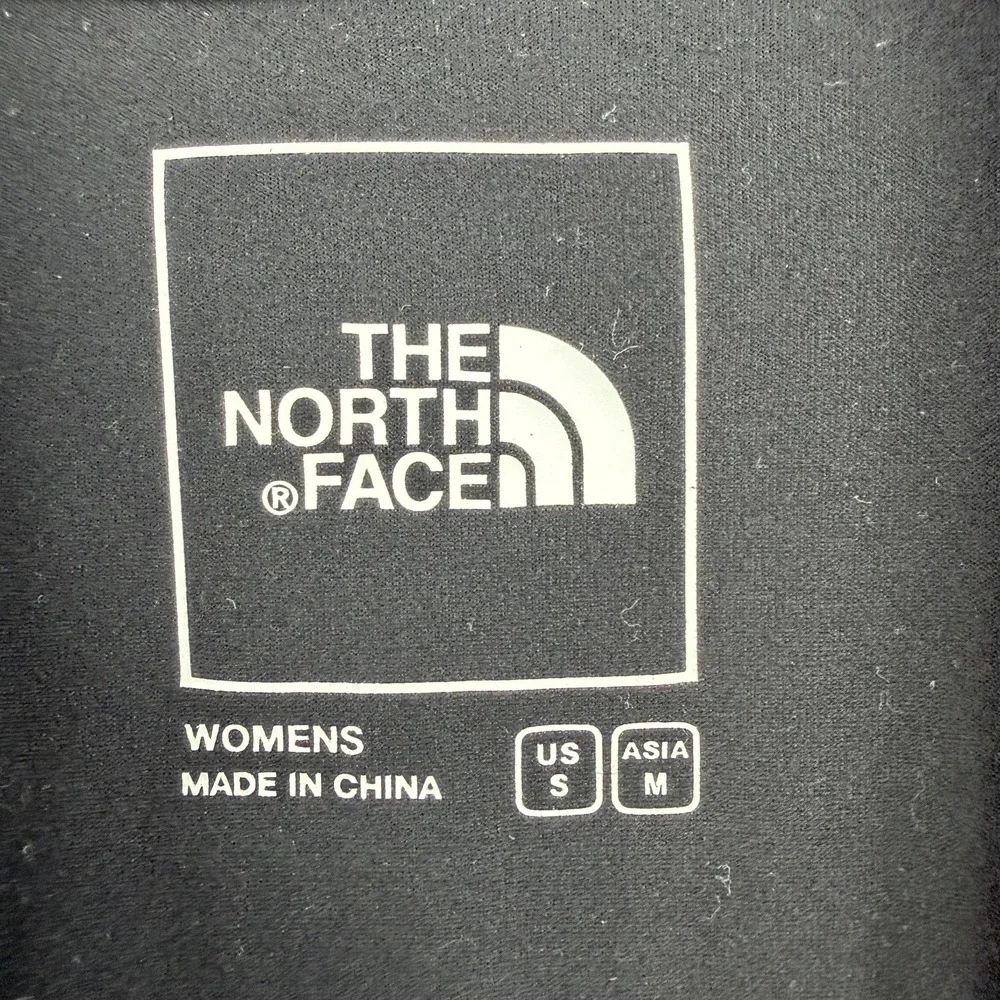 The North Face Shirt Womens Small Black FlashDry Running Graphic Tee Athletic - Picture 5 of 11